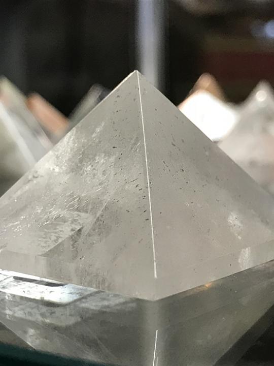 Clear Quartz Pyramid 30MM